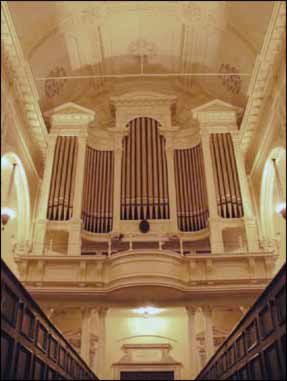 organ in Arlington Street Church sanctuary
